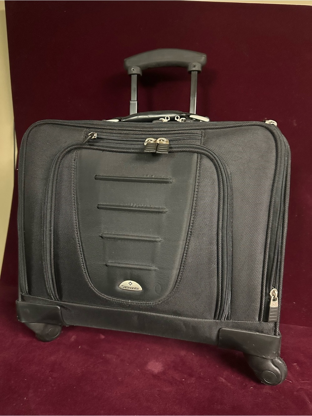 SAMSONITE 4 wheels ROLLING  briefcase Traveling, office, school, seminars etc.